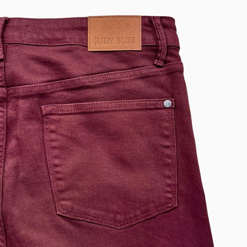 Judy Blue Size 13/31 Red Wine 5 Pocket Cotton-Poly-Spandex Cropped Jeans NWOT - Picture 6 of 9